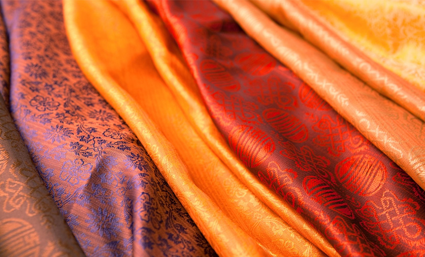 the-splendours-of-indian-silk